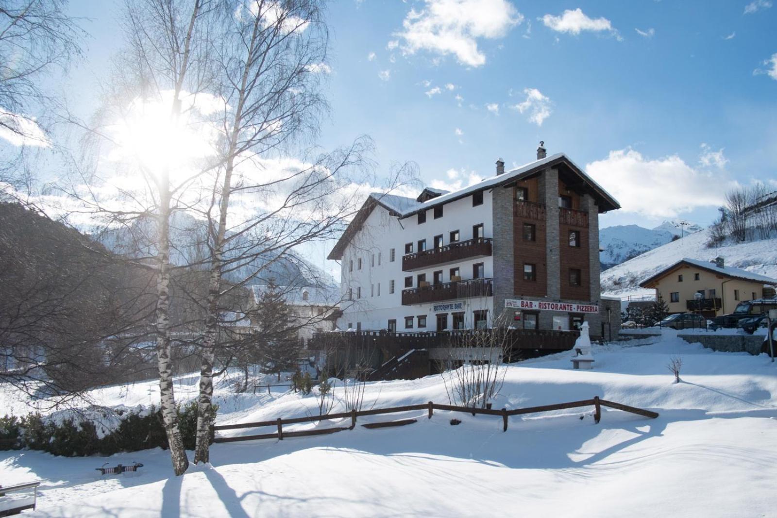 Hotel Saint Nicolas Gran Paradiso Exterior foto