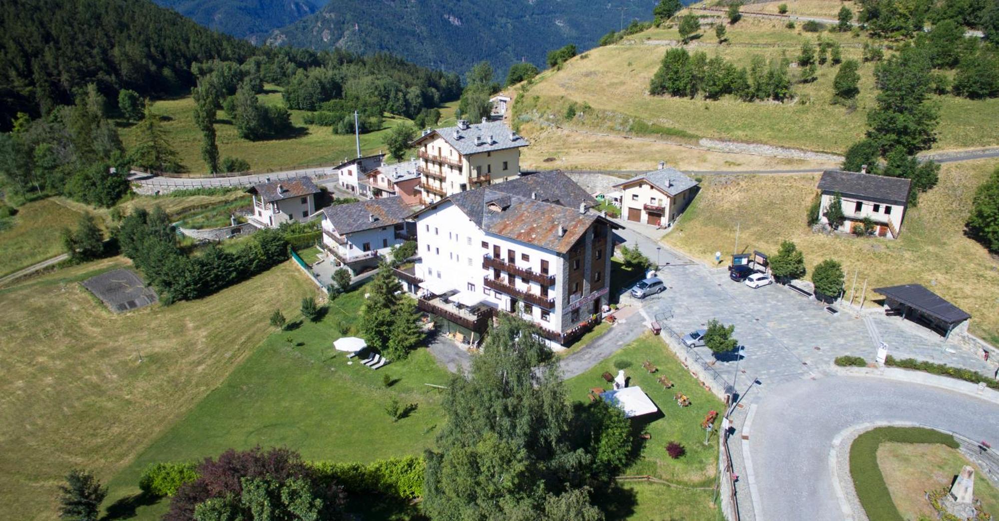 Hotel Saint Nicolas Gran Paradiso Exterior foto